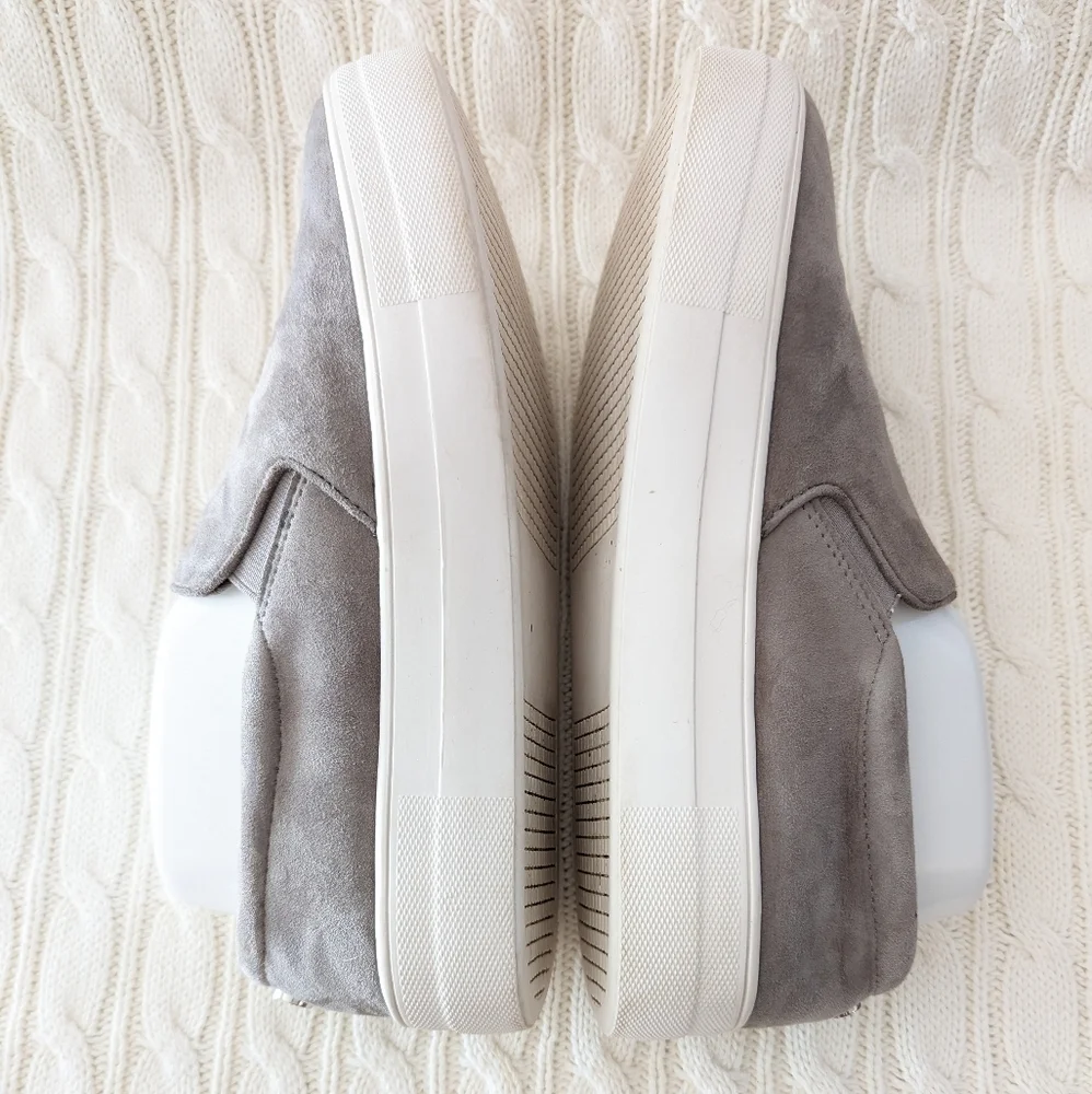 Steve Madden Gills Leather Slip-on Sneakers 9.5 Gray Casual Loafer Style Sneaker